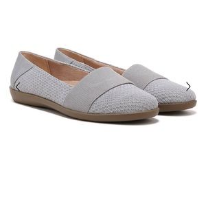 Life Stride slip-on grey loafer. Size 7M